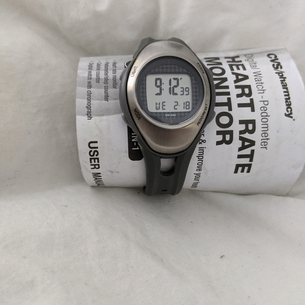 Watch - Picture 3 of 4